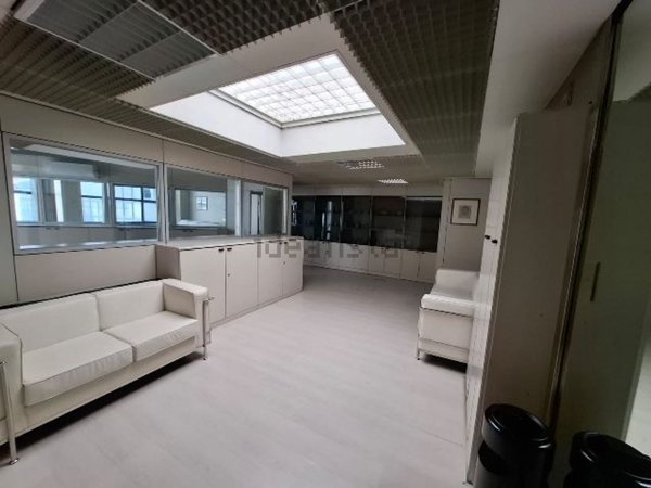 ufficio in vendita a Spoleto