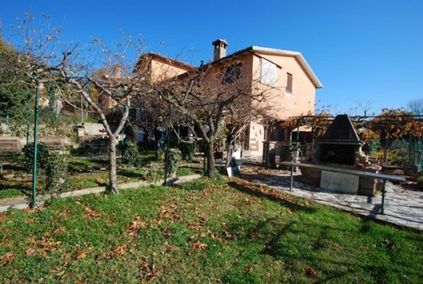 casale in vendita a Spoleto