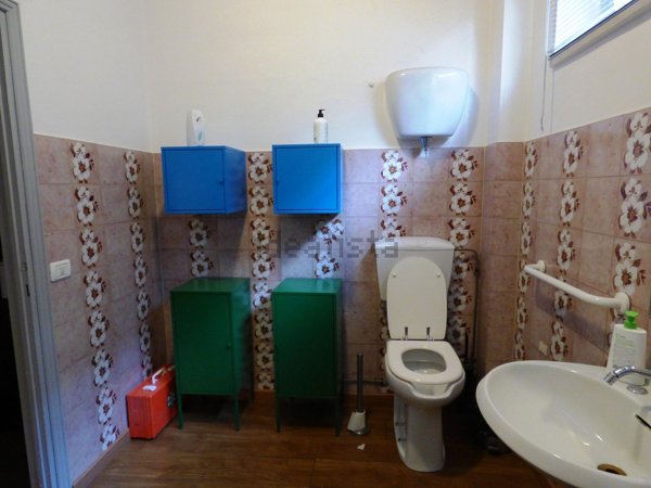 ufficio in vendita a Spoleto