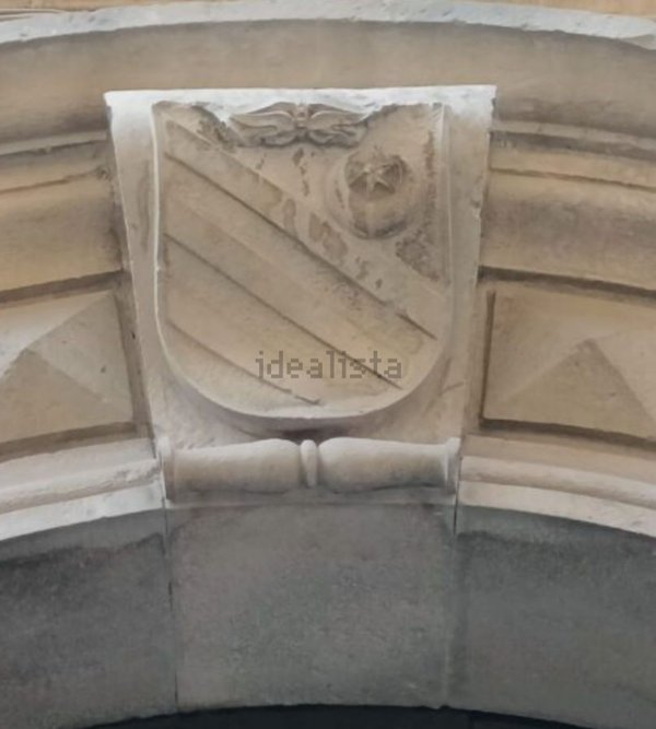 locale di sgombero in vendita a Spoleto