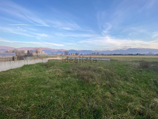 casa indipendente in vendita a Spoleto