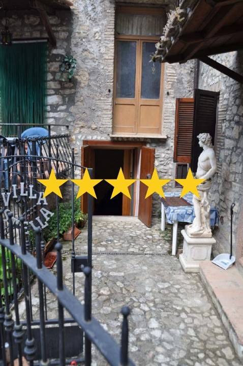 appartamento in vendita a Spoleto in zona Valle San Martino