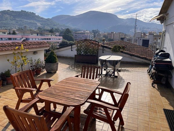 appartamento in vendita a Spoleto