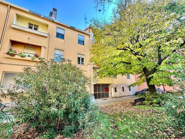 appartamento in vendita a Spoleto