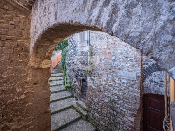 appartamento in vendita a Spoleto