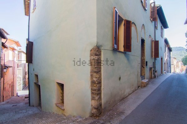 appartamento in vendita a Spoleto