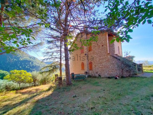 casale in vendita a Spoleto
