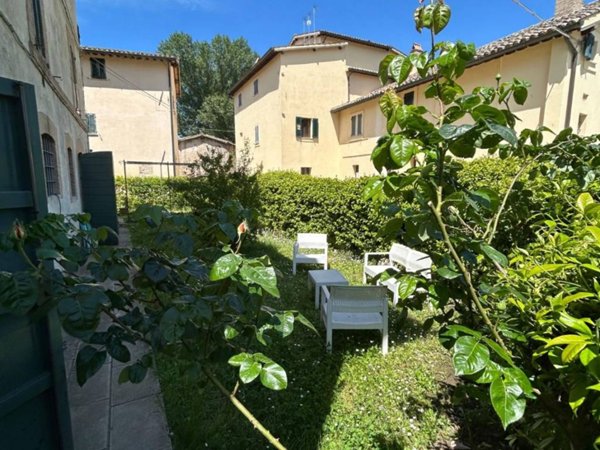 appartamento in vendita a Spoleto in zona San Giacomo