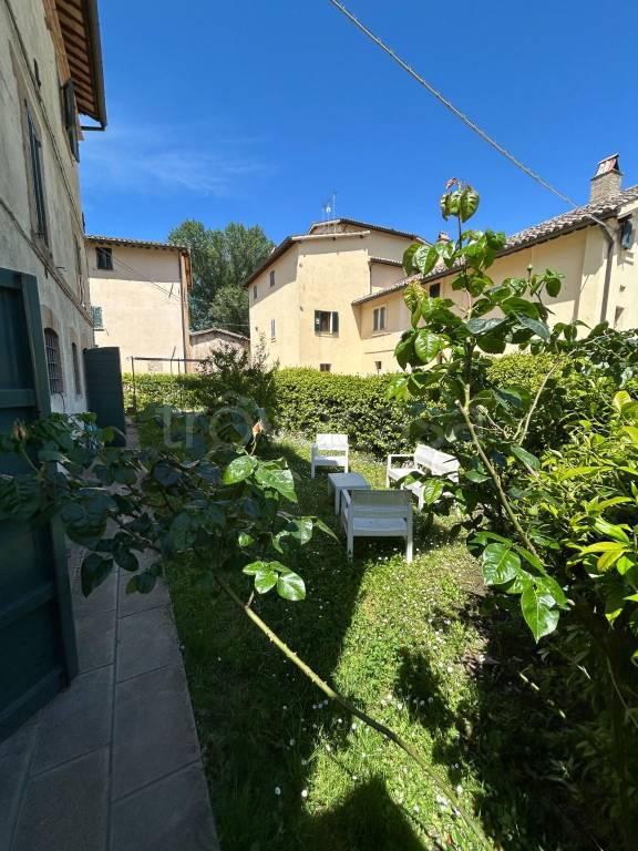 appartamento in vendita a Spoleto in zona San Giacomo