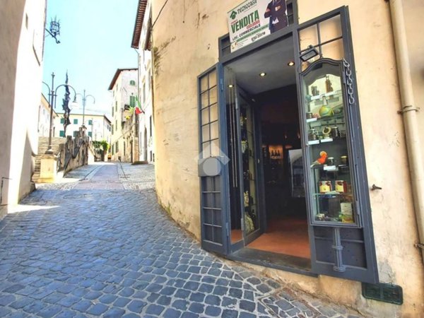 negozio in vendita a Spoleto