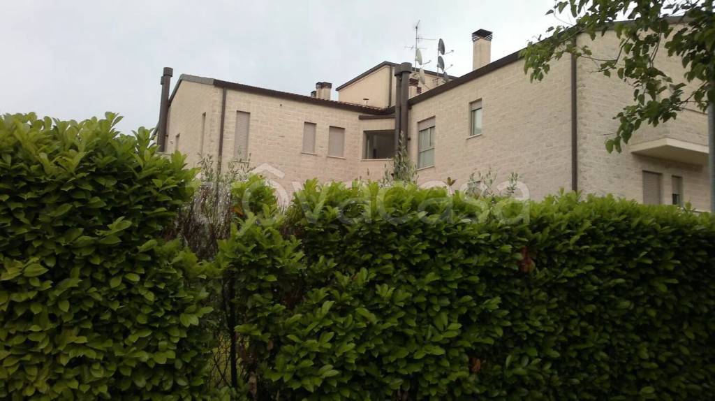 appartamento in vendita a Spoleto in zona San Giacomo