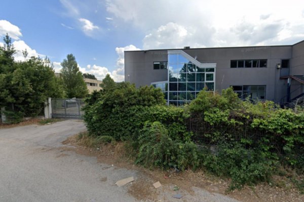 appartamento in vendita a Spoleto in zona Santo Chiodo