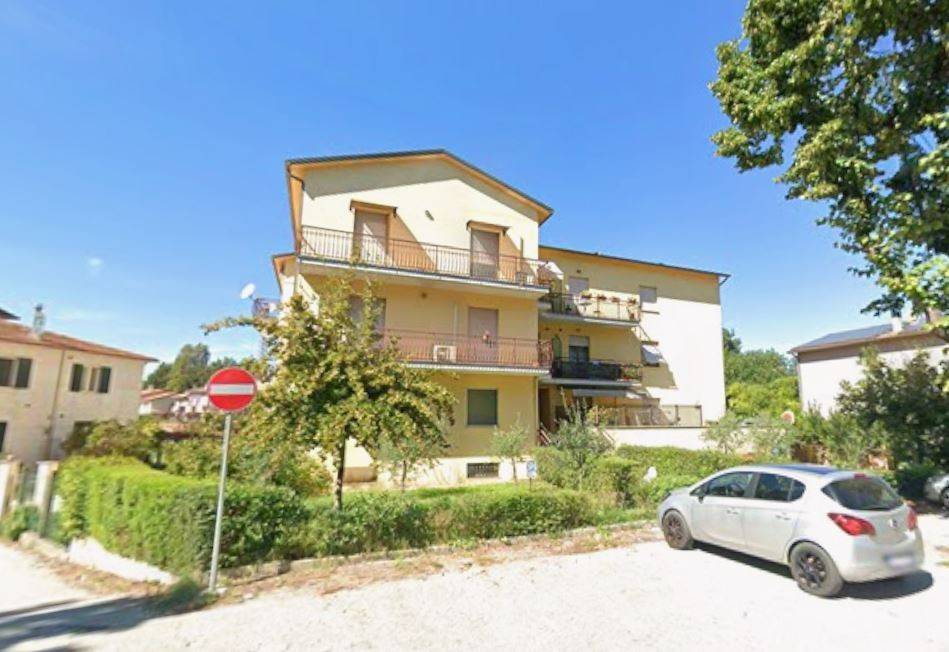 appartamento in vendita a Spoleto in zona Pontebari
