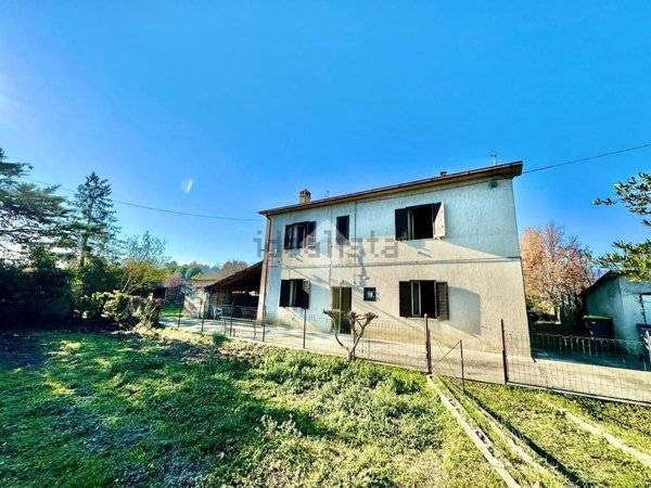 casa indipendente in vendita a Spoleto in zona San Martino