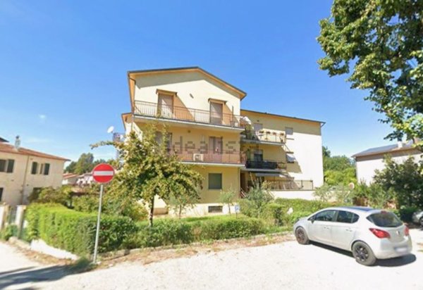 appartamento in vendita a Spoleto in zona Pontebari