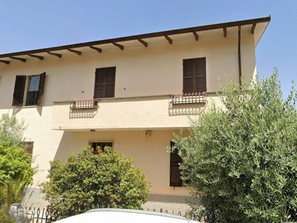 casa indipendente in vendita a Spoleto in zona San Giacomo
