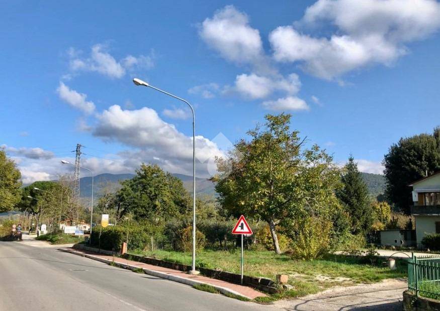 casa indipendente in vendita a Spoleto