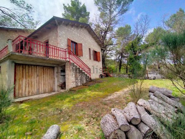 appartamento in vendita a Spoleto