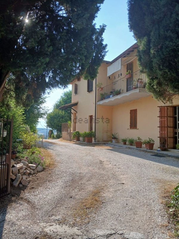 appartamento in vendita a Spoleto