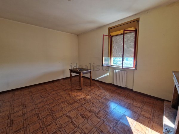 appartamento in vendita a Spoleto in zona San Giovanni di Baiano