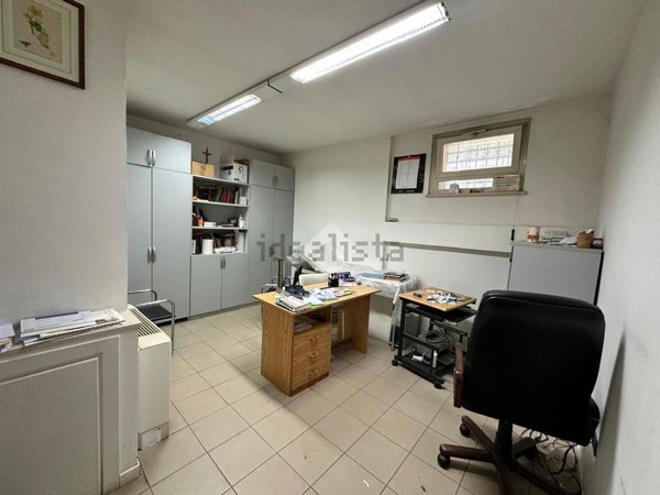 ufficio in vendita a Spoleto