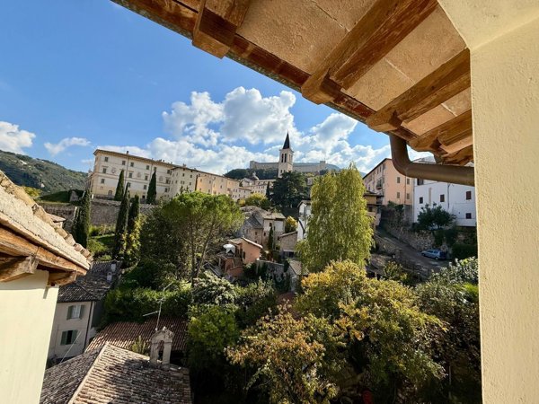 appartamento in vendita a Spoleto