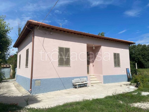 casa indipendente in vendita a Spoleto in zona San Martino