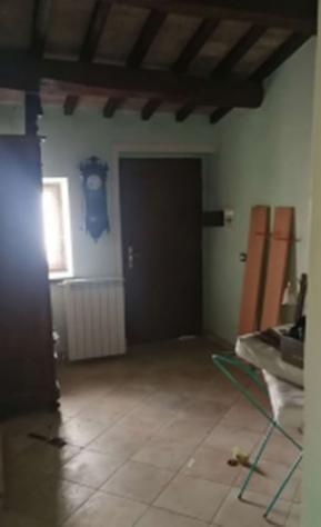 appartamento in vendita a Spoleto in zona Bazzano Superiore