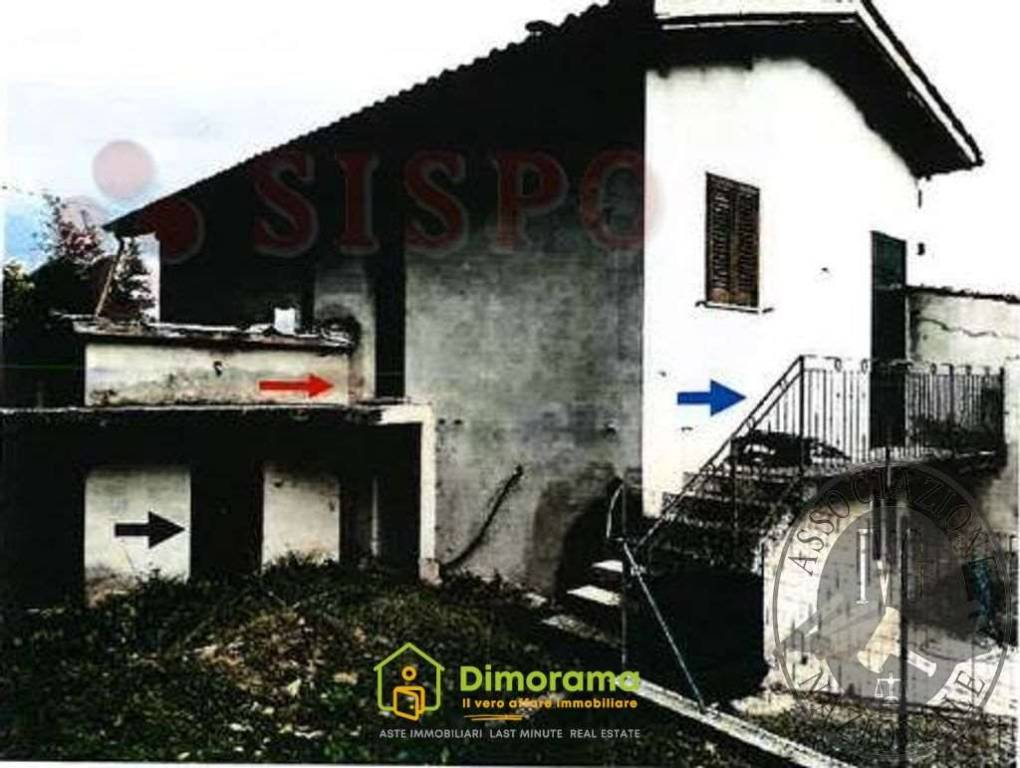 appartamento in vendita a Spoleto in zona Petrognano