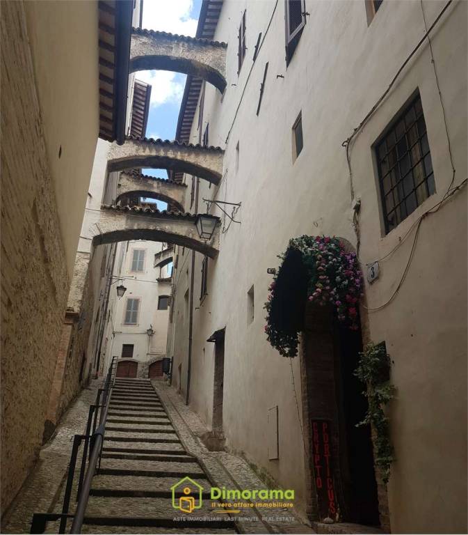 negozio in vendita a Spoleto