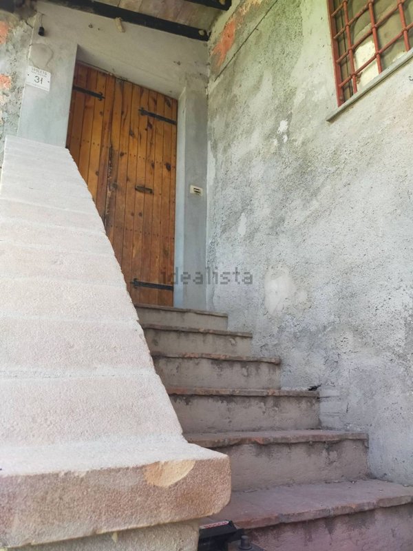 appartamento in vendita a Spoleto in zona Camporoppolo