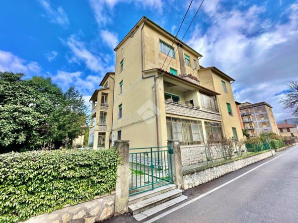 appartamento in vendita a Spoleto