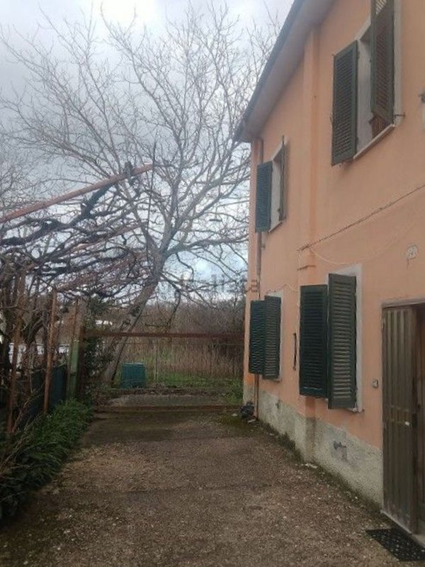 appartamento in vendita a Spoleto in zona Sant'Angelo in Mercole