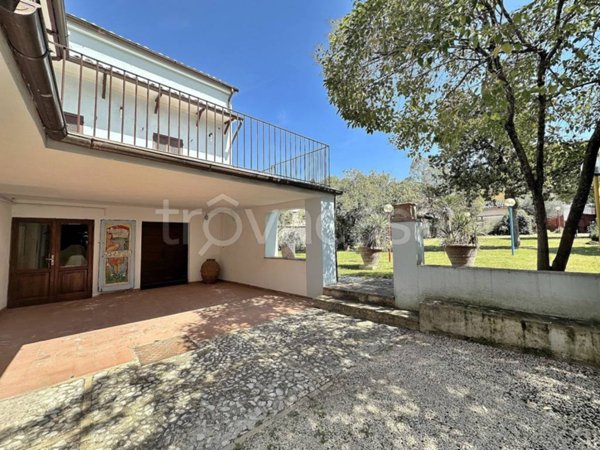 casa indipendente in vendita a Spoleto in zona San Giacomo