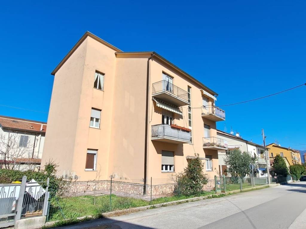 appartamento in vendita a Spoleto