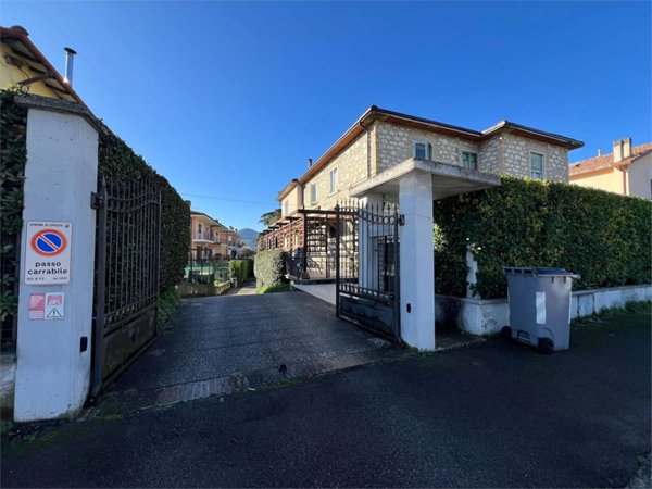 appartamento in vendita a Spoleto