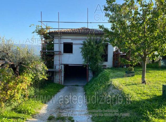 terreno edificabile in vendita a Spoleto in zona Morgnano