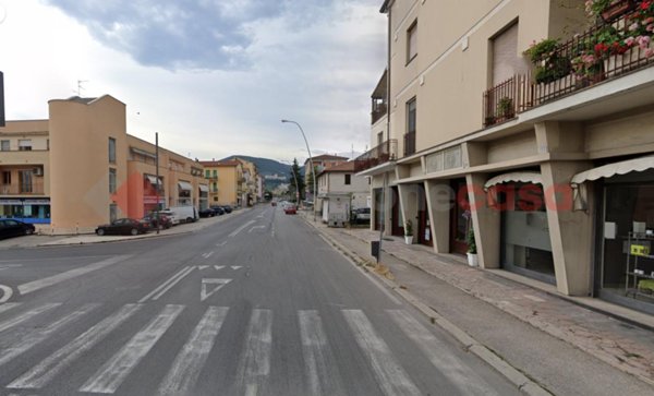 negozio in vendita a Spoleto