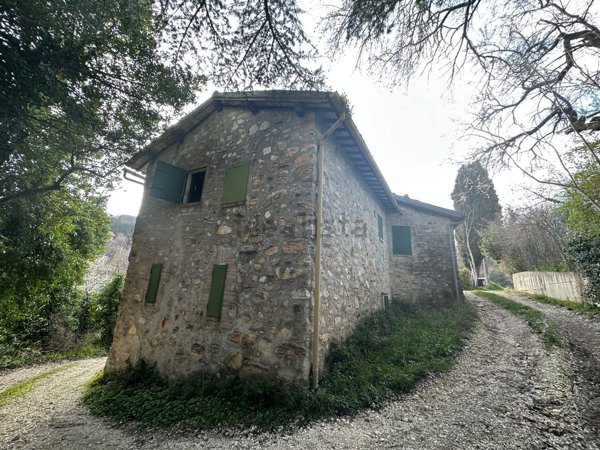 appartamento in vendita a Spoleto