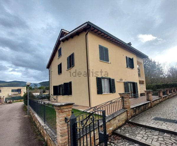 appartamento in vendita a Spoleto