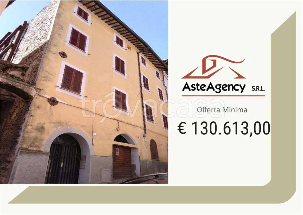 appartamento in vendita a Spoleto in zona Monteluco