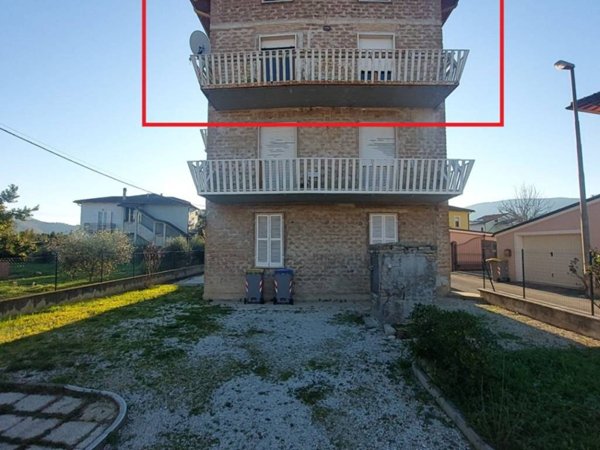 appartamento in vendita a Spoleto in zona San Martino