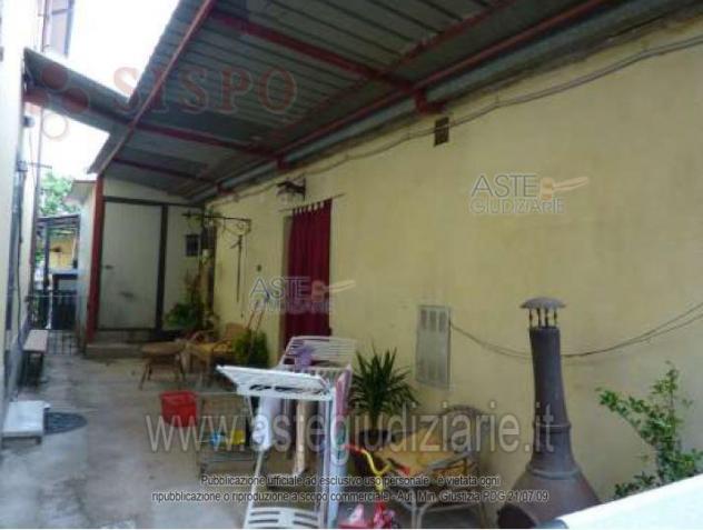 terreno edificabile in vendita a Spoleto in zona Azzano