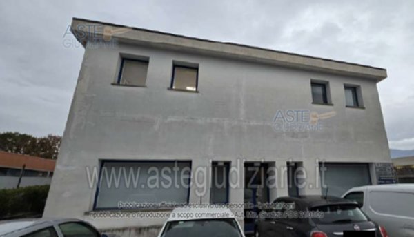 negozio in vendita a Spoleto