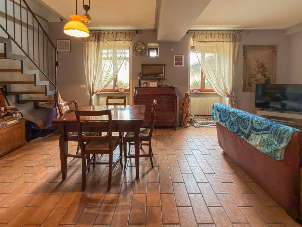 appartamento in vendita a Spoleto