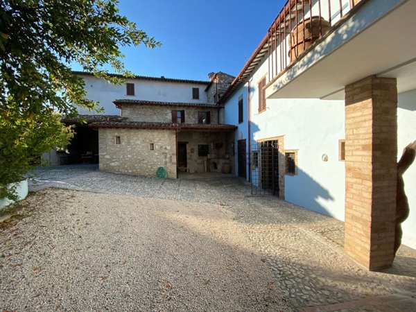 appartamento in vendita a Spoleto