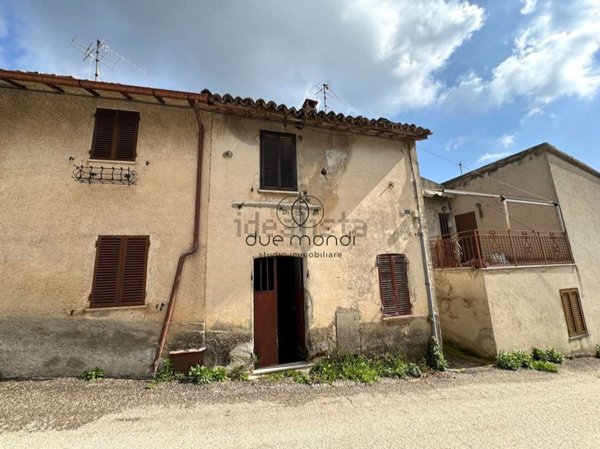 appartamento in vendita a Spoleto