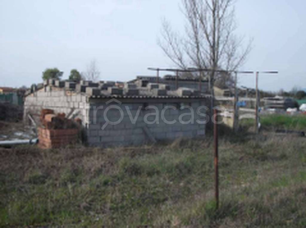 terreno edificabile in vendita a Spoleto in zona San Giacomo