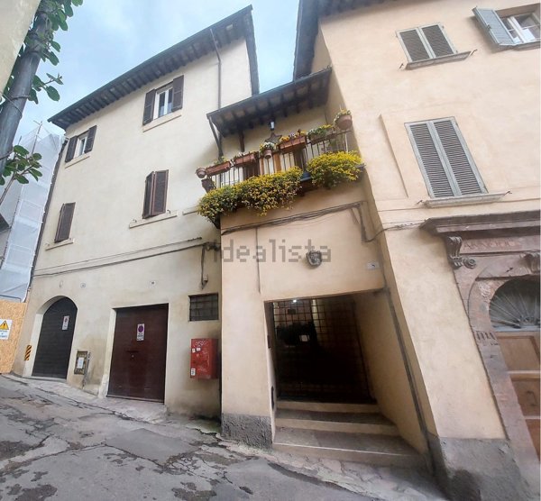 appartamento in vendita a Spoleto