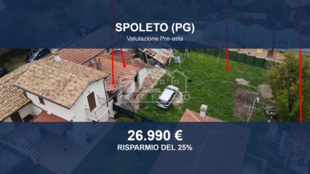 casa indipendente in vendita a Spoleto in zona Santa Croce
